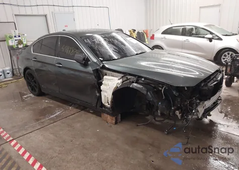 2012 BMW 535I xDrive из США, поврежденный, VIN WBAFU7C5XCDU59738